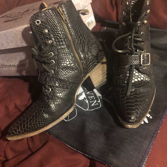 freebird fauna boots